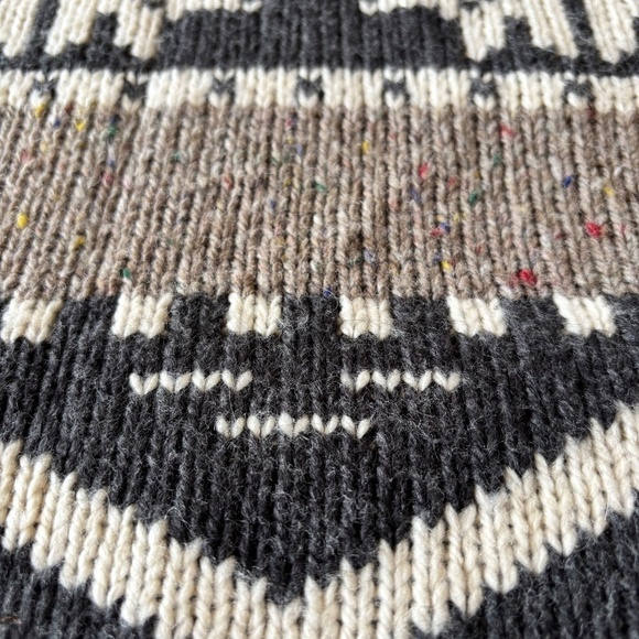 Roots shawl collar acrylic wool blend Cowichan sweater size small - Picture 4 of 15